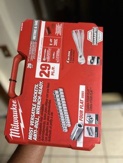 Milwaukee 29pc Socket Set 