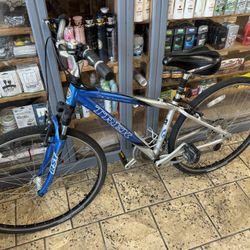 TREK MULTITRACK 7100