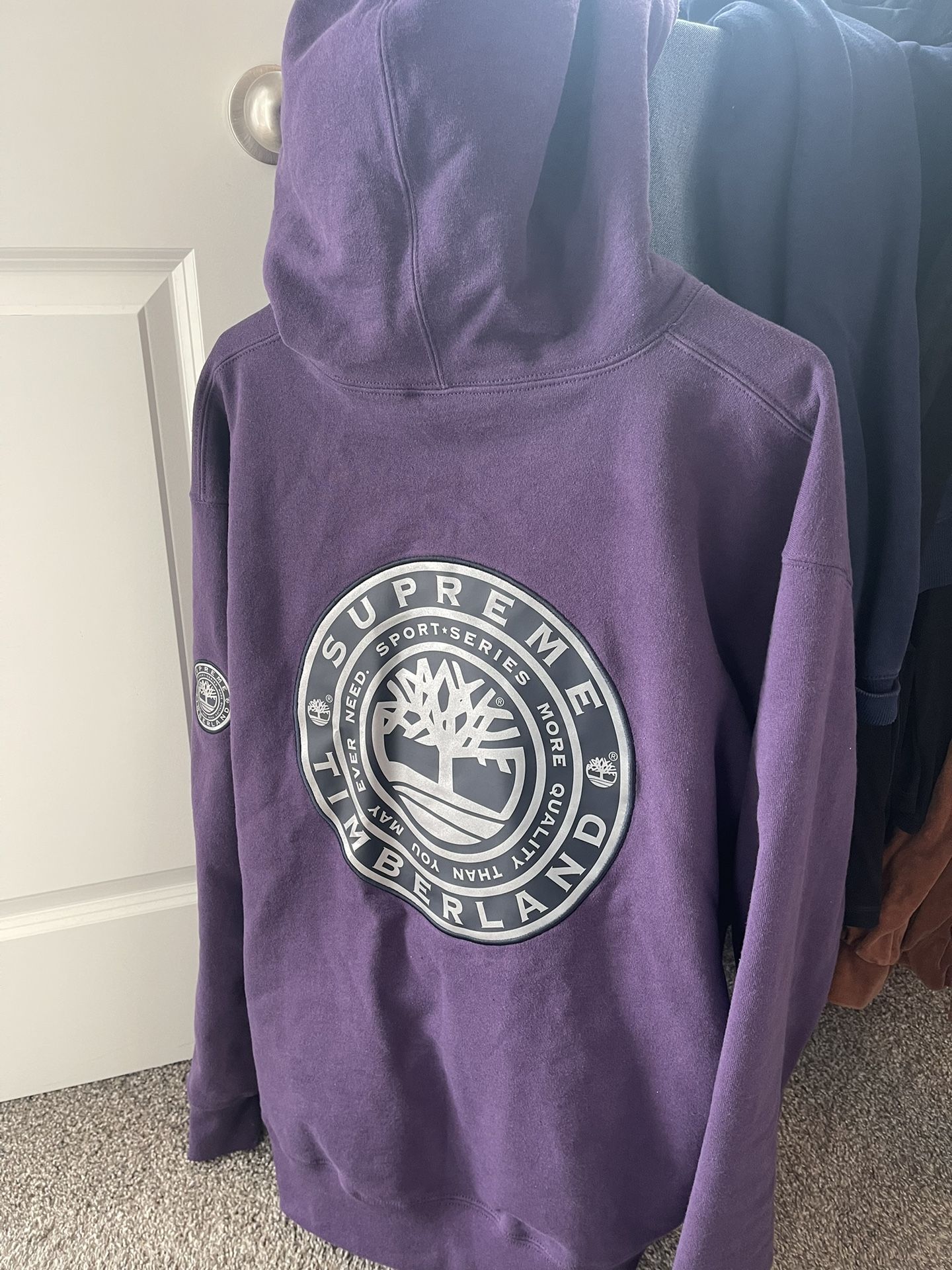 spleet aardbeving Ik was verrast Supreme/timberland Hoodie for Sale in Wichita, KS - OfferUp