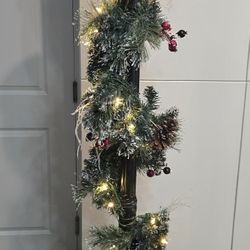 7 Ft Pre-lit Christmas Pole 