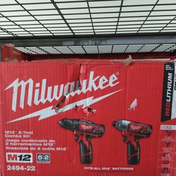 Milwaukee M12 Drill Kit $120