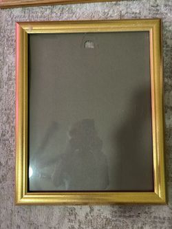 16X20 Gold color picture frame