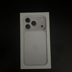 iPhone 17 Pro 256GB White