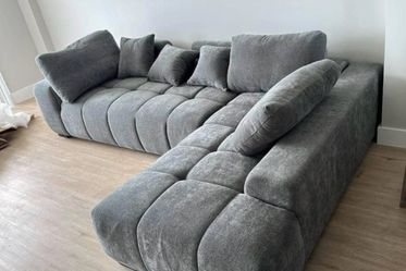 Gray Sectional Sofa with Chaise