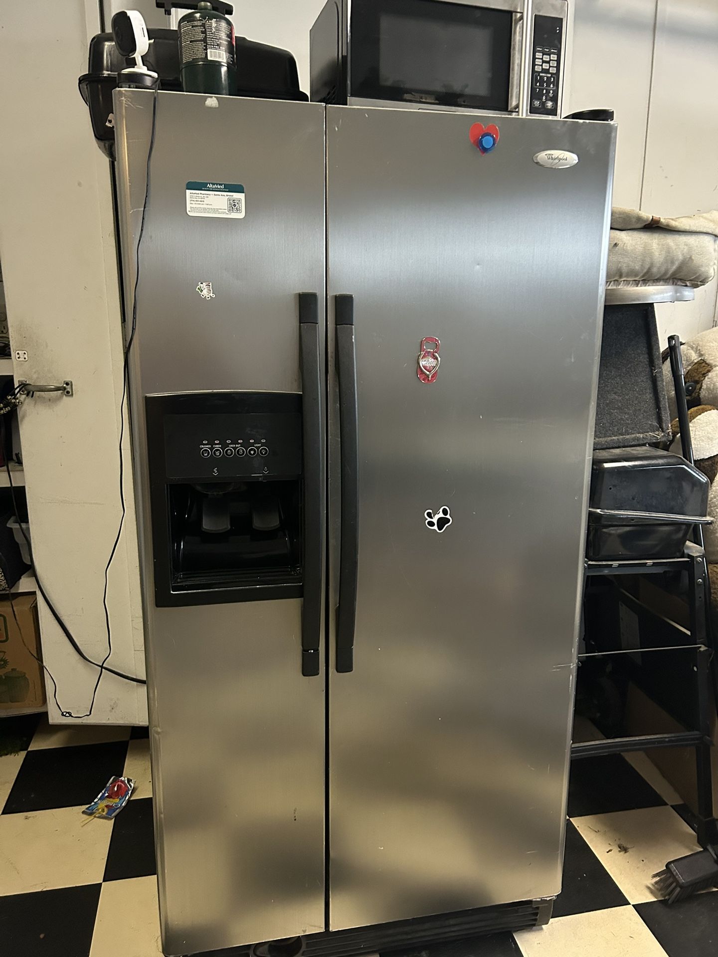 Whirlpool Side By Side Grey Refrigerator, Refrigerador