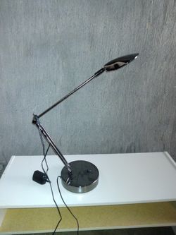 Elegant Desk Lamp