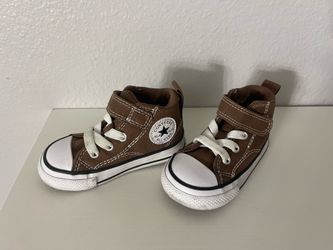 Toddler shoes size 5