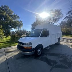2006 Chevy Express G3500 Utility