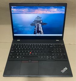 Lenovo ThinkPad P52s Laptop PC