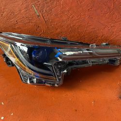 2020 2021 2022 Toyota Corolla Passenger Side LED Dual Beam Headlight Black Bezel