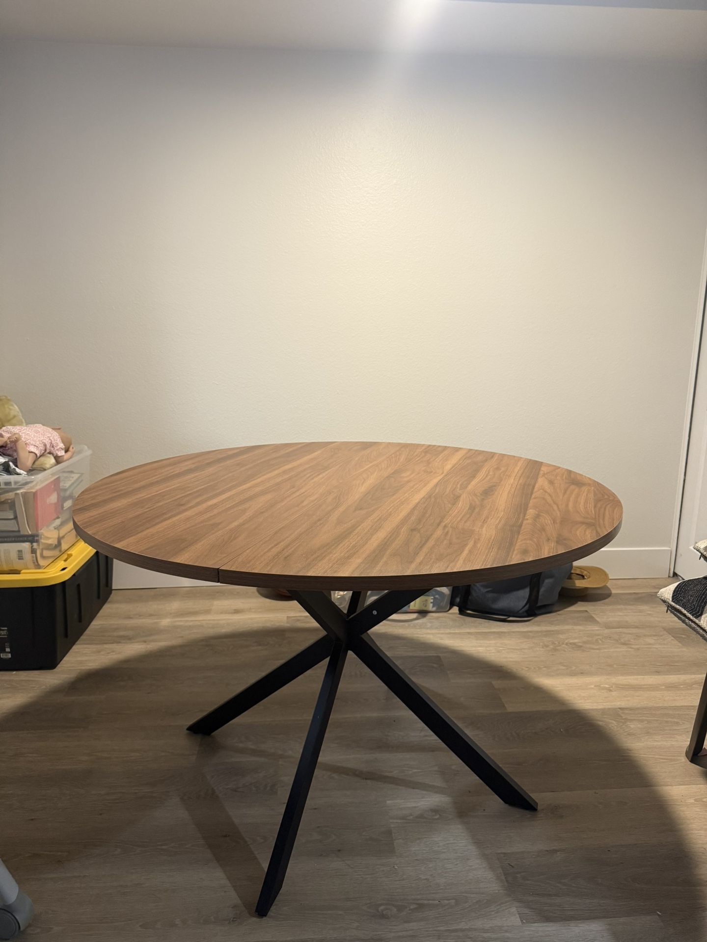 47 Round Dining Table