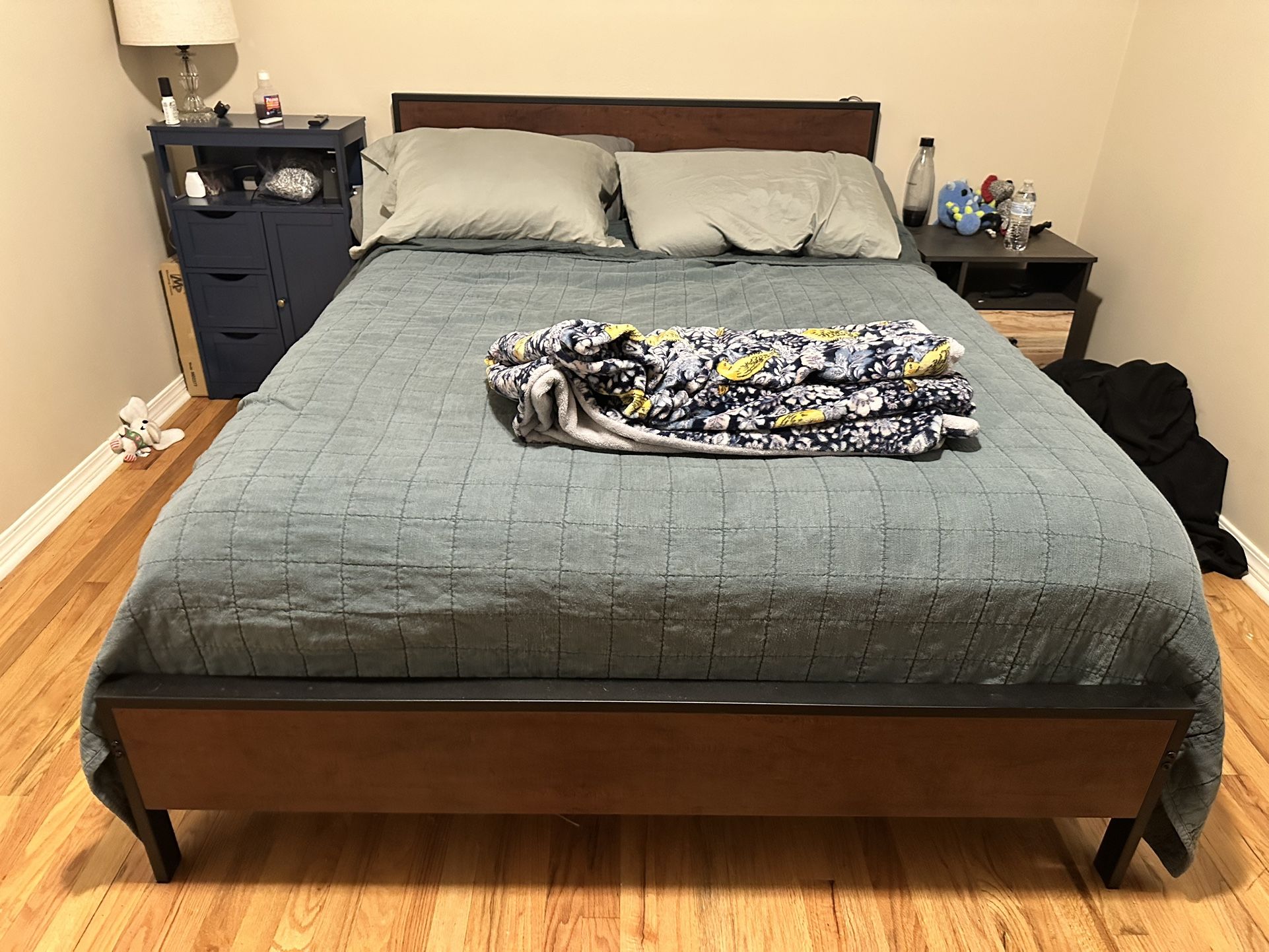 Queen Platform Bed Frame