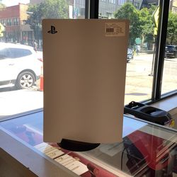 Playstation 5 w/Disc Drive