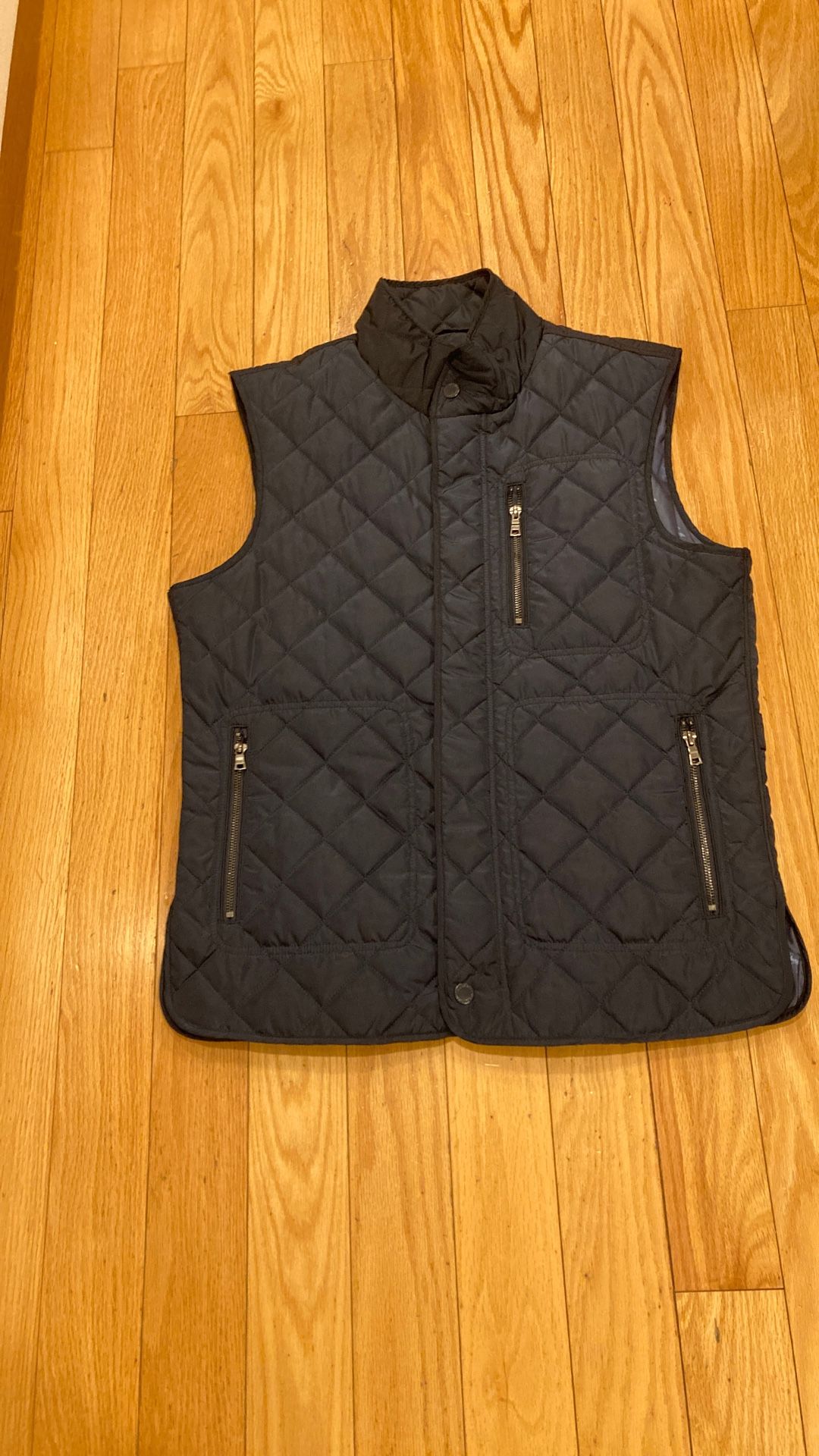 MENS VEST s MEDIUM