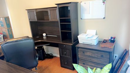 Broadstreet collection 2024 u shaped desk