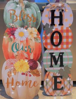 Pumpkin/ Fall Hanging Signs Decor