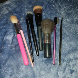 Make Up Brushes