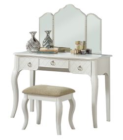 Dy-8 White Vanity Set