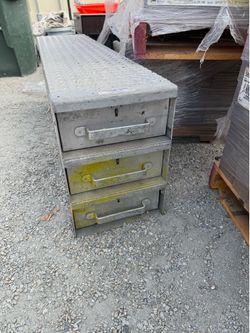 Tool box drawers