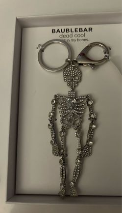 Skeleton keychain