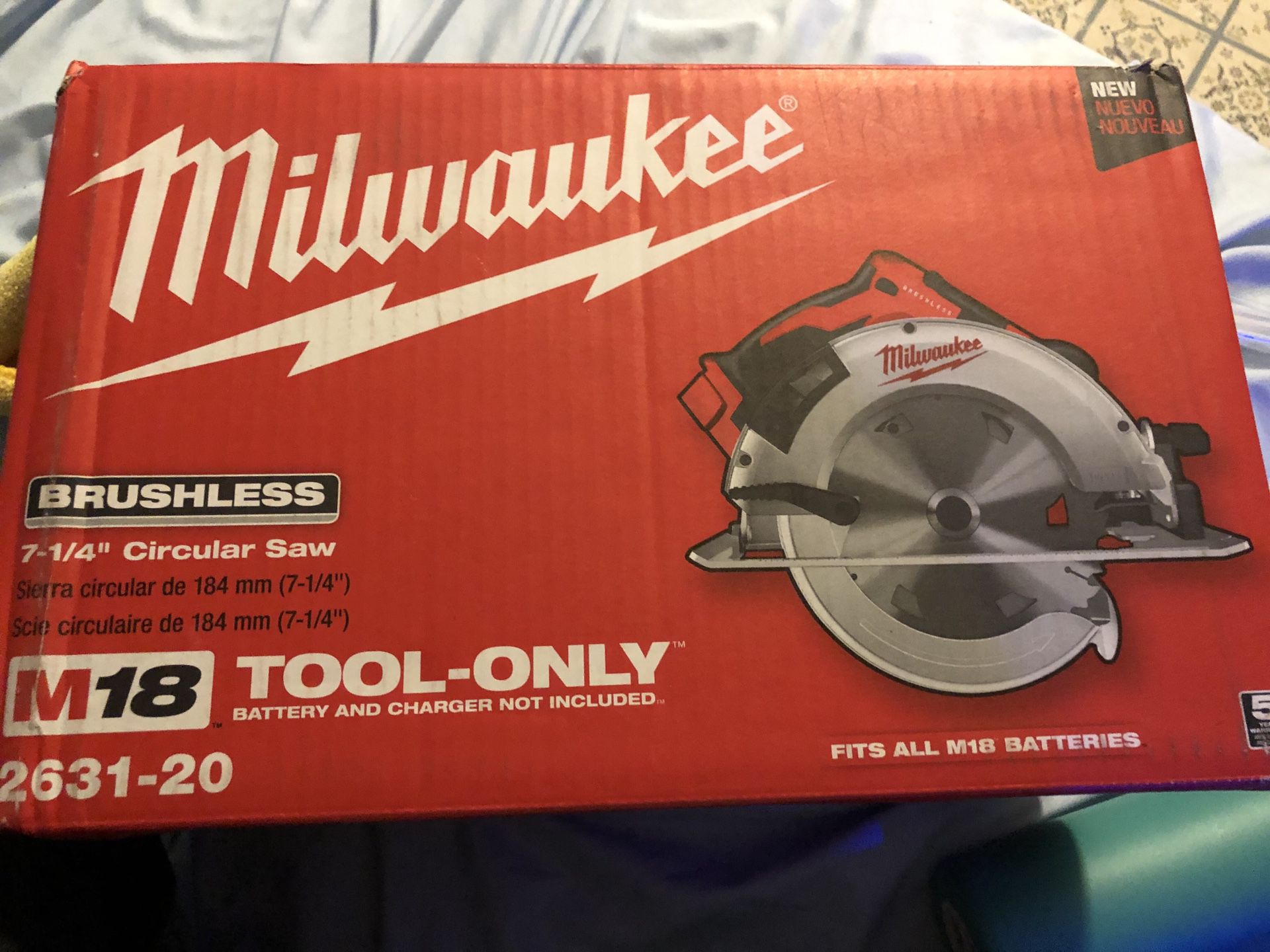 Milwaukee M18 7 1/4in circular saw