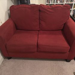 Twin Sized Pull Out Couch