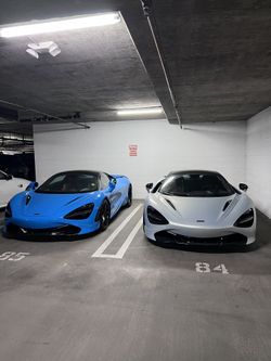 LAMBORGHINI   MCLAREN