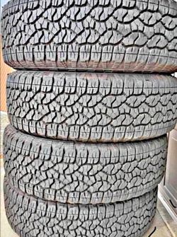 275 65 20 Goodyear tires Con 80% de Vida Las 4