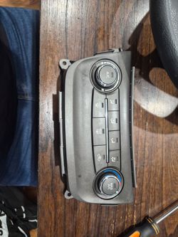 2014 Nissan Sentra Climate Control (AC/Heater Control)