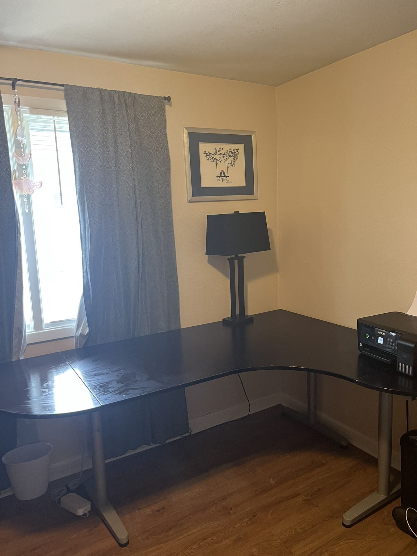 Corner Desk