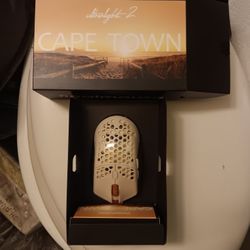 !! Gaming Mouse  Capetown  Ultralight  2 New