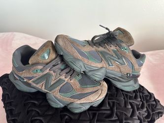 New Balance 9060 Beef & Broccoli U9060OUT Brown Green Men’s 7 / Women’s 8.5