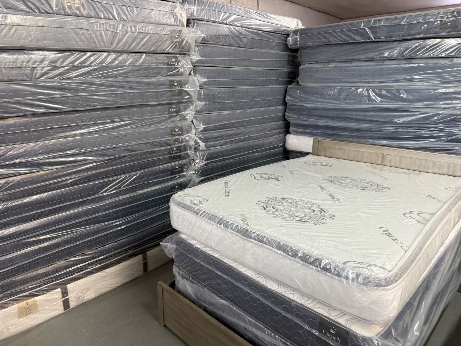 MATTRESSES! COLCHONES! TWIN $79 FULL $99 QUEEN $139 KING $179