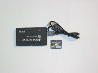 Olympus 256MB XD Picture Card Photo camera memory card w/USB Reader