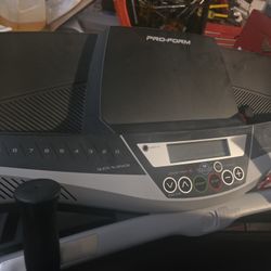 The ProForm 415 Crosswalk Treadmill