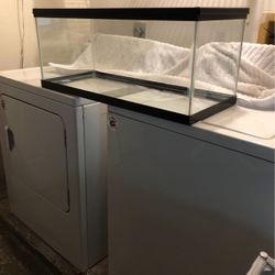  20 Gallon Aquarium 