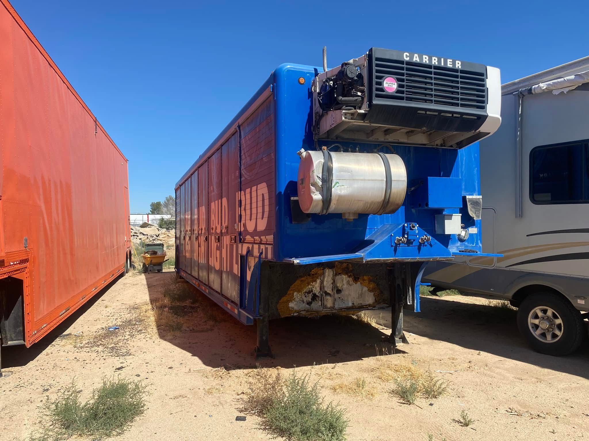 Busch Bud Light 22 bay Trailer