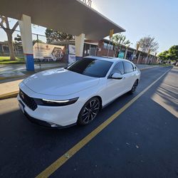 2025 Honda Accord Hybrid Touring