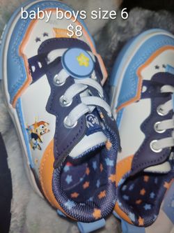 Size 6y ,Bluey shoes
