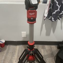 Milwaukee 2132-20 M12 Rocket Tower Light Dual Power Cordless & Corded 1,400 lm Tool Only