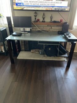 Large Desk