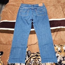 Woman's 501 Jeans 