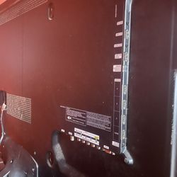 FREE TV AND MATCHING GLASS STAND