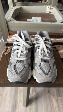 New Balance Grey Sneakers