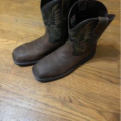 BOOTS ARIAT WORK STEEL TOE SZ 9D