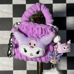 Crotchet Mini Sanrio Bag With Kuromi Keychains 