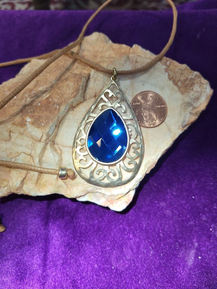 Lucky Pendant