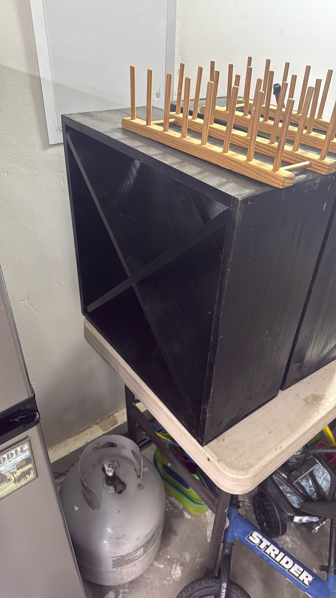 2 Wooden Wine Racks