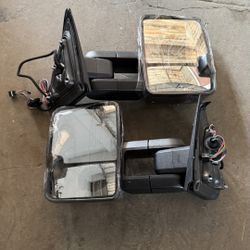 2014-2018 Chevy Silverado/ GMC Sierra Tow Mirrrors