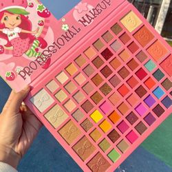 Paletas De Maquillaje Each $25